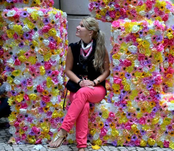 artificial flowers in Lisbon
