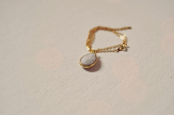 golden necklaces // madeleine issing