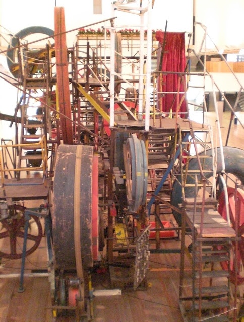 Jean Tinguely