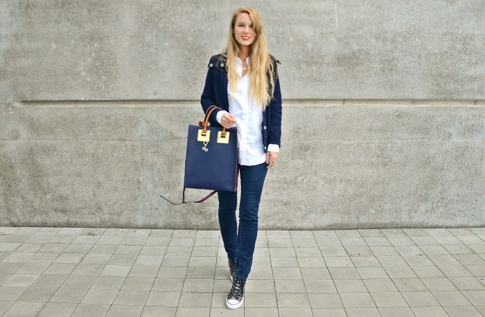 outfit: blue power